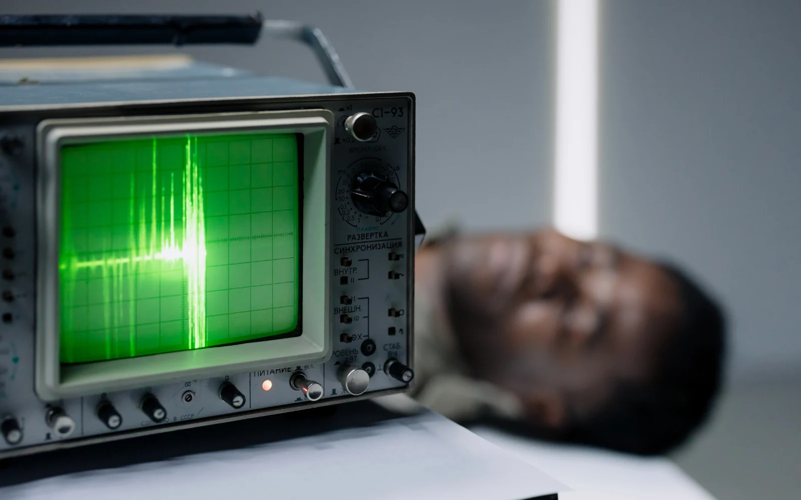 Oscilloscope displaying a measured signal trace